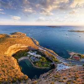 Athens:Riviera Escape:Lake Vouliagmeni Swim&Local Bites Tour