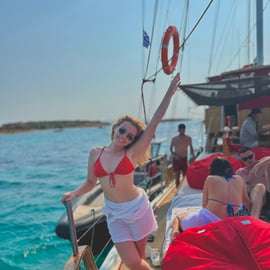 Riviera d'Athènes : croisière matinale haut de gamme avec barbecue grec à bord