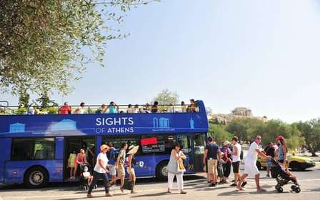 Athènes : Bus à arrêts à arrêts multiples et visite du Cap Sounion au coucher du soleil