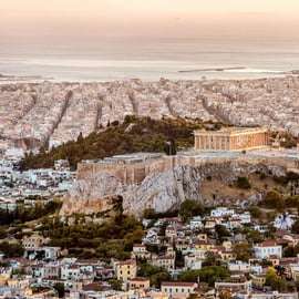 Transfert de l'aéroport d'Athènes à la ville d'Athènes en minibus et en fourgonnette