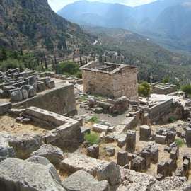 Delphes, visite privée d'une journée des Thermopyles au départ d'Athènes