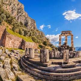 Delphes, visite privée d'une journée des Thermopyles au départ d'Athènes