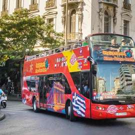 Athènes : Visite guidée de la ville en bus avec montée et descente rapides
