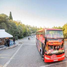 Athènes : Visite guidée de la ville en bus avec montée et descente rapides