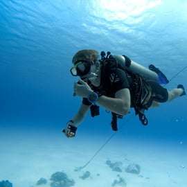 Athènes : plongée sous marine et temple de Poséidon à Sounion avec prise en charge