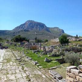 Croisière sur les canaux de Corinthe, visite de l'ancienne Corinthe et de l'Acrocorinthe