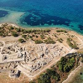 Athènes : Excursion d'une journée sur l'île d'Égine en petit groupe pour découvrir un joyau caché