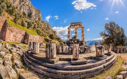 Au départ d'Athènes : Delphes : visite d'une jounée audioguidée avec V.R.