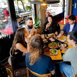 Athènes : Visite guidée de la cuisine locale végétalienne