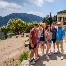 Depuis Athènes : excursion privée personnalisable d'une journée à Delphes