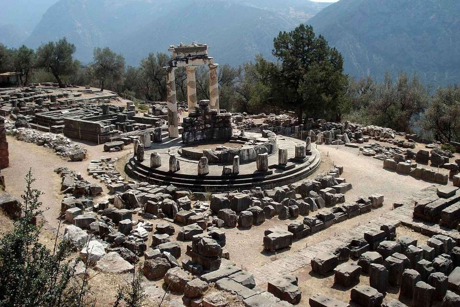 Au départ d'Athènes : excursion d'une journée à Delphes-Arachova en petit groupe avec billets
