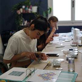 Athènes : atelier de mosaïque dans le quartier de Gazi