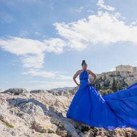 Athènes : séance photo en robe fluide
