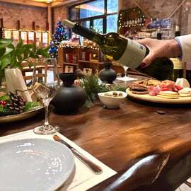 Athènes : visite œnologique avec dégustation de vin dans une cave locale