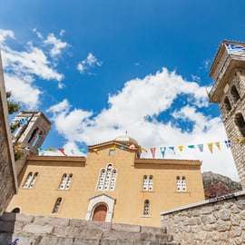 Depuis Athènes : Excursion d'une journée à Delphes et Arachova avec audioguide