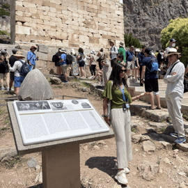 Athènes : Delphes, musée de Delphes et Arachova Excursion d'une journée avec guide