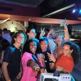 Athens Party Pub Crawl avec boissons illimitées et accès aux clubs
